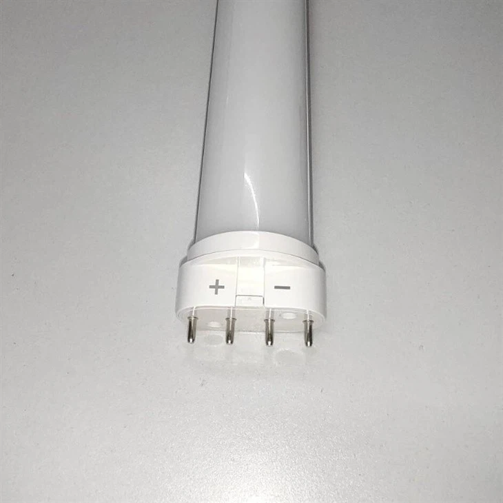 10W 1M 4-Pin Led Tube Light