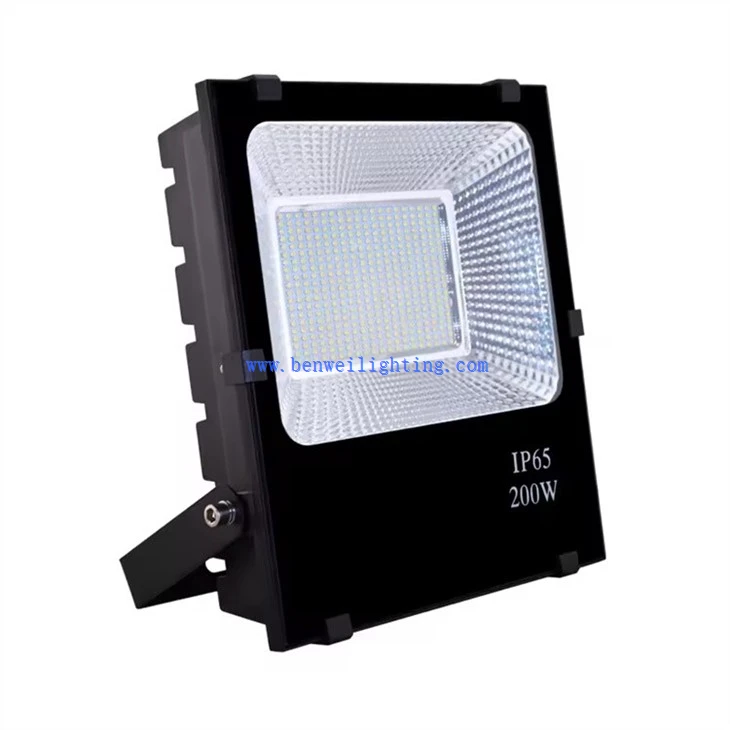 Black Housing LED Floodlight (2)