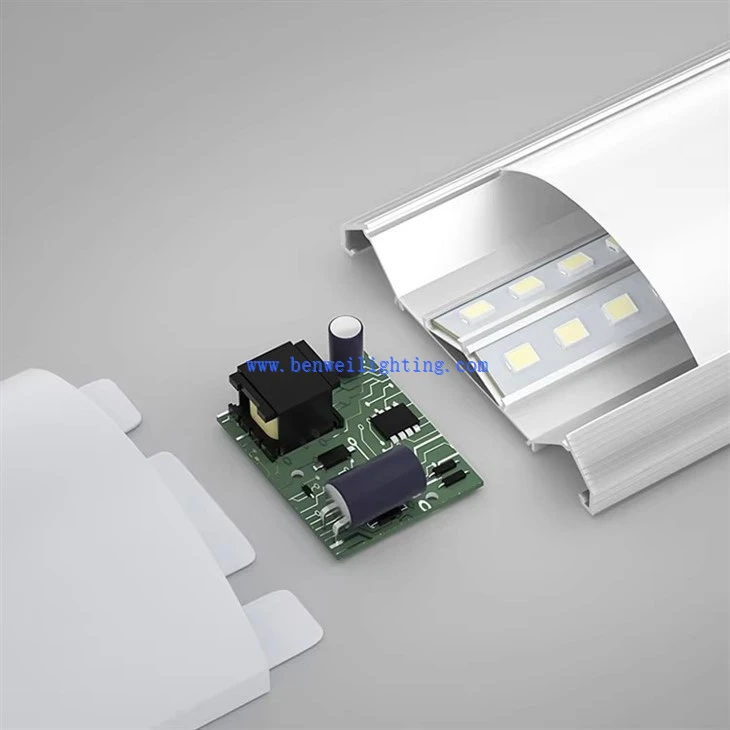 Led Batten Light 110-277V 15W 6300K